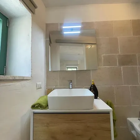 Lamia Millanta * Villanova di Ostuni